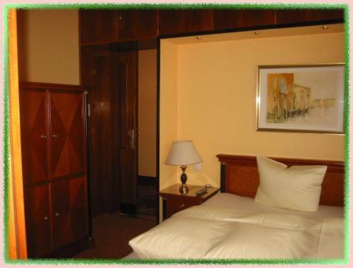 Hotel Silberhorn Erlangen Phòng bức ảnh